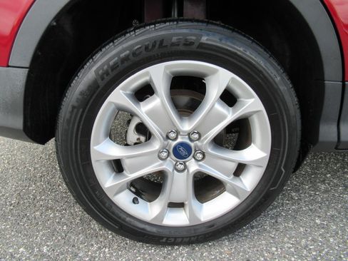 Used 2016 Ford Escape Titanium FWD image 8