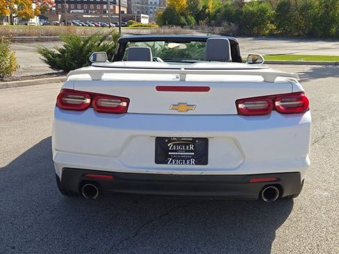 Used 2020 Chevrolet Camaro LT image 12