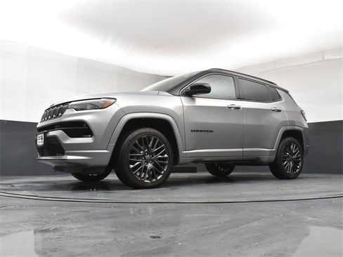 Certified 2022 Jeep Compass High Altitude image 21