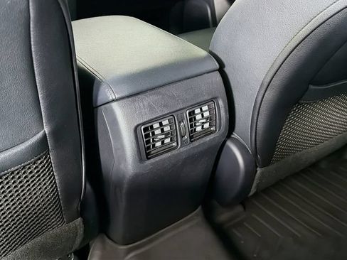 Used 2013 Toyota 4Runner Limited AWD/4WD image 28