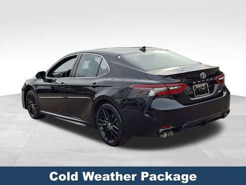 Used 2022 Toyota Camry XSE image 5