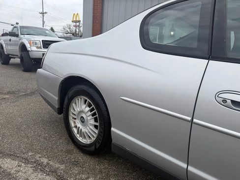 Used 2002 Chevrolet Monte Carlo LS w/ Preferred Equipment Group 1 image 8