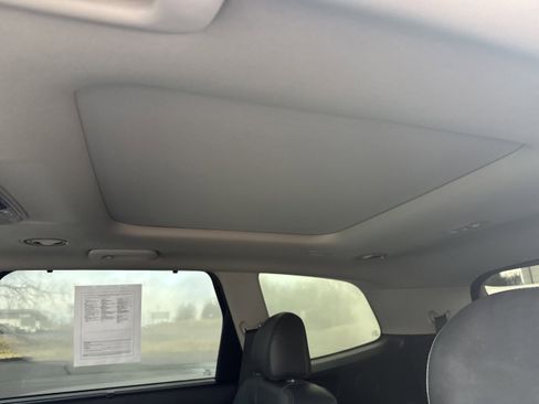 Used 2024 Kia Telluride SX w/ Towing Package image 24