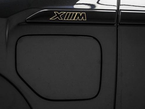 Used 2023 BMW XM AWD/4WD image 7