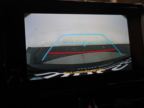 Used 2025 Toyota Corolla LE image 26