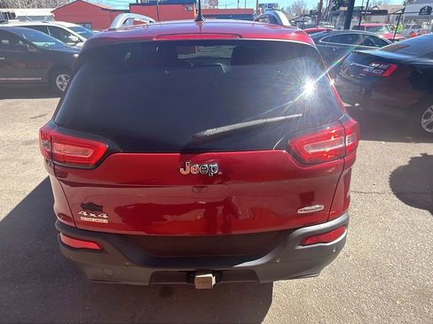 Used 2017 Jeep Cherokee Latitude w/ Safety/Convenience Group image 5