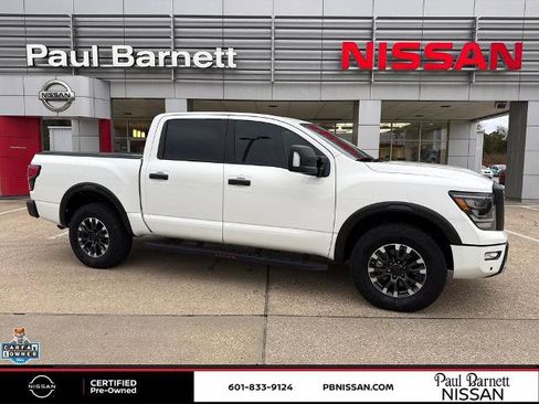 Certified 2024 Nissan Titan PRO-4X w/ Pro-4x Convenience Package image 4
