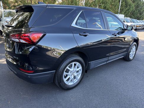 Used 2024 Chevrolet Equinox LT AWD/4WD image 10