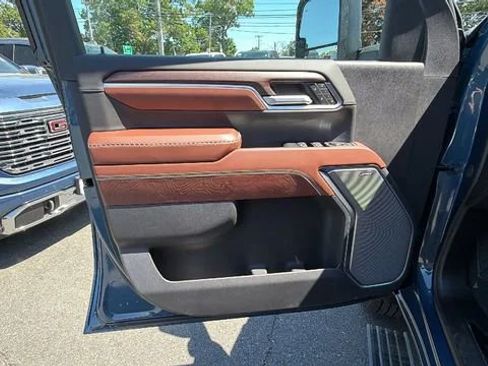 New 2026 GMC Sierra 2500 Denali Ultimate AWD/4WD image 13