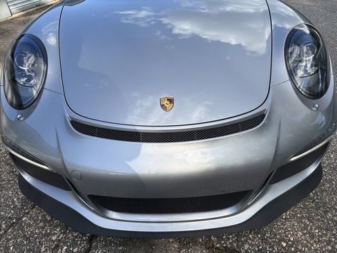 Used 2015 Porsche 911 GT3 RWD image 8