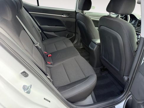 Used 2019 Hyundai Elantra SEL w/ Cargo Package FWD image 18