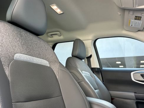 Used 2025 Ford Bronco Sport Badlands image 18