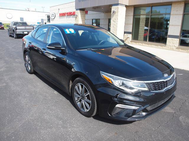 Used 2019 Kia Optima LX w/ LX 17" Wheel Package FWD image 1