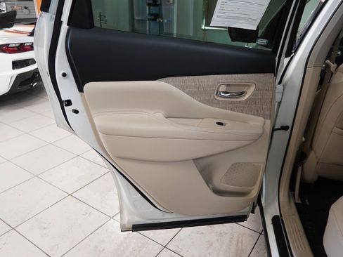 Used 2019 Nissan Murano SL w/ SL Technology Package image 23