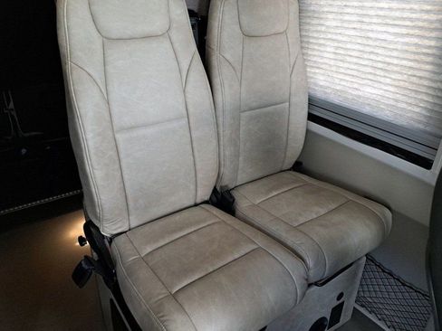 Used 2023 Mercedes-Benz Sprinter 2500 image 16