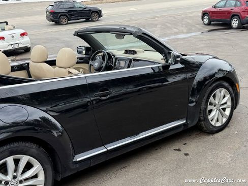 Used 2014 Volkswagen Beetle TDI image 38