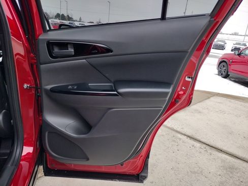 New 2026 Mitsubishi Eclipse Cross LE image 29