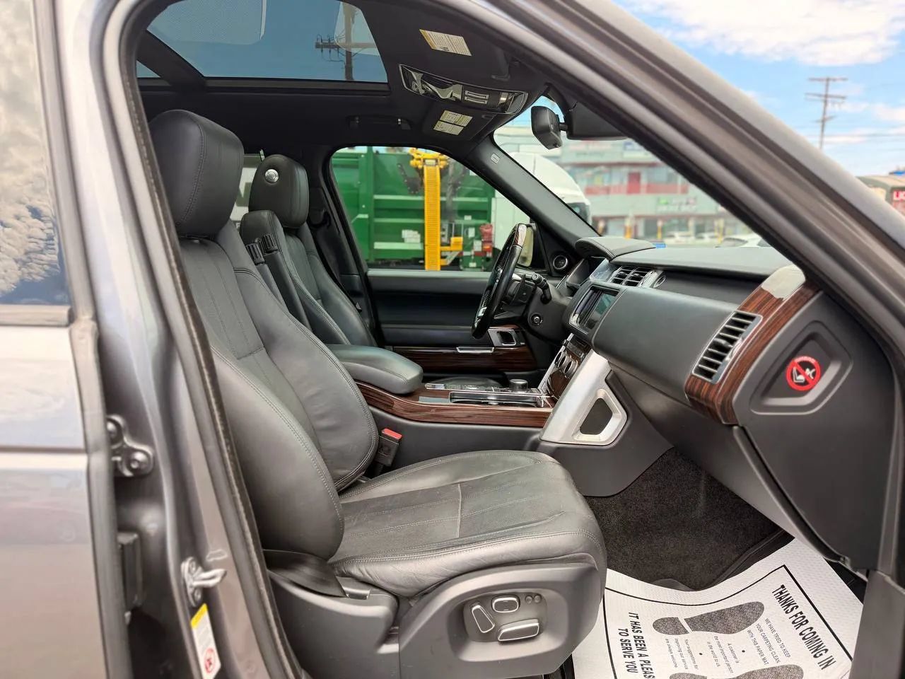 Used 2015 Land Rover Range Rover Long Wheelbase Supercharged AWD/4WD image 40