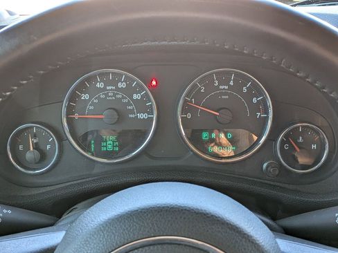 Used 2017 Jeep Wrangler Unlimited Sport w/ Quick Order Package 24S image 27