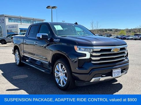 Used 2024 Chevrolet Silverado 1500 High Country w/ Technology Package AWD/4WD image 9