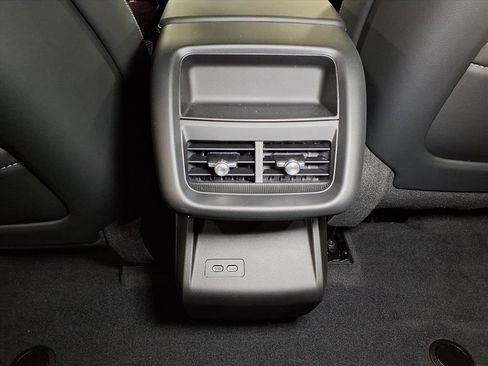 Used 2026 Cadillac Lyriq Sport image 12