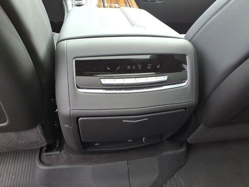 Used 2023 Cadillac Escalade Premium Luxury w/ LPO, Floor Liner Package AWD/4WD image 12