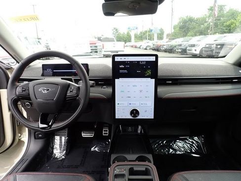 Certified 2025 Ford Mustang Mach-E Premium w/ Sport Appearance Package AWD/4WD image 21