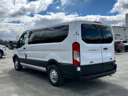 Used 2021 Ford Transit 150 XL AWD/4WD image 5