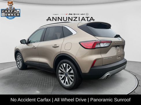 Used 2021 Ford Escape Titanium AWD/4WD image 3