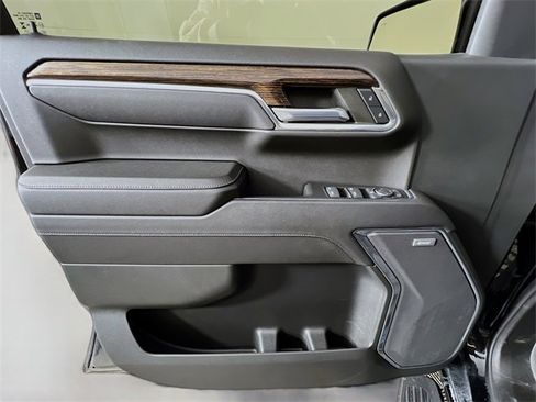 Used 2023 GMC Sierra 1500 Elevation w/ Elevation Premium Package image 33