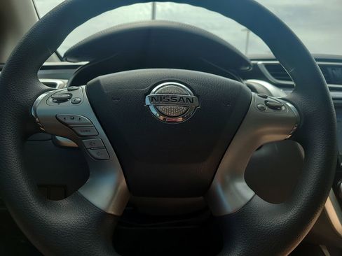 Used 2017 Nissan Murano S w/ Navigation Package FWD image 23