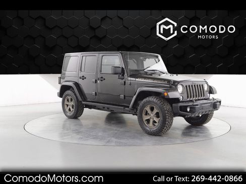 Used 2018 Jeep Wrangler Unlimited Sport image 1