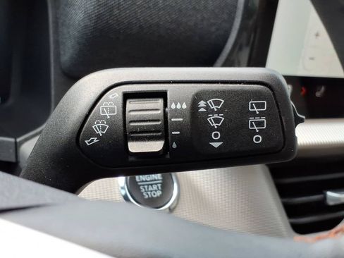 Used 2025 Ford Explorer Active w/ Active Comfort Package AWD/4WD image 29