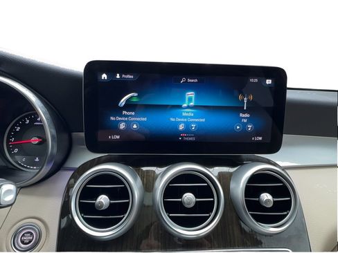 Used 2021 Mercedes-Benz GLC 300 image 43