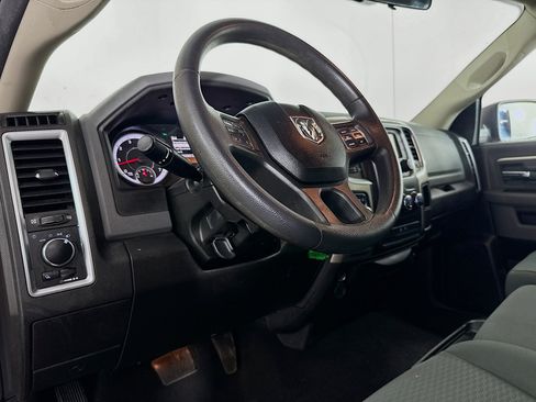 Used 2019 RAM 1500 Classic SLT RWD image 20