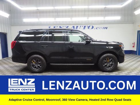 Used 2025 Ford Expedition Tremor AWD/4WD image 1