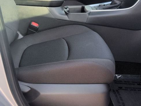 Certified 2025 Toyota RAV4 LE image 27