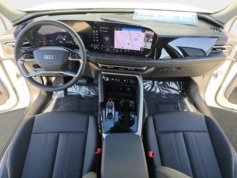 New 2025 Audi Q5 Premium image 34