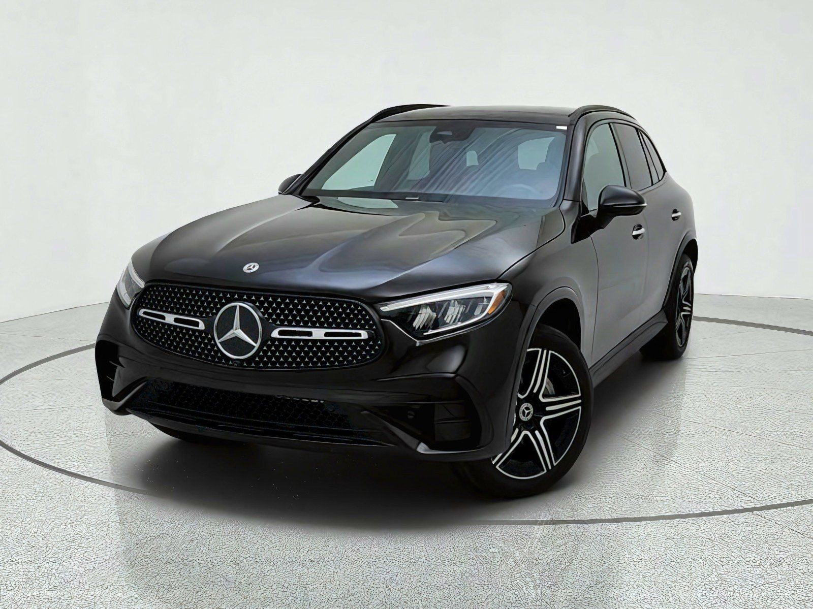 Certified 2023 Mercedes-Benz GLC 300 4MATIC image 2