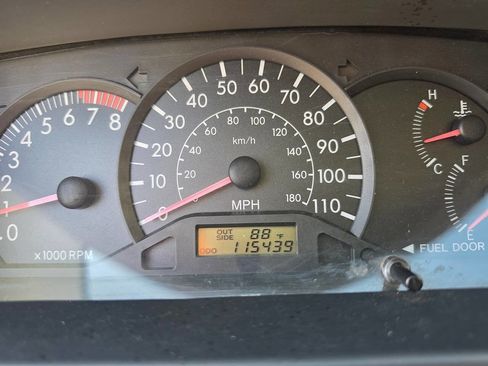 Used 2007 Toyota Corolla CE FWD image 32