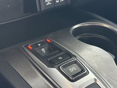 Used 2021 Honda Passport Sport image 25