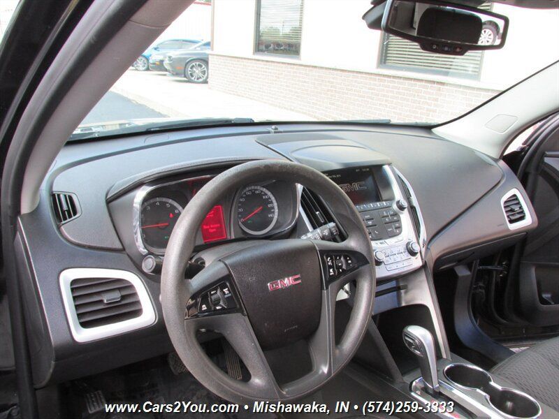 Used 2015 GMC Terrain SLE AWD/4WD image 9