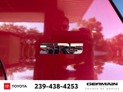 Used 2015 Toyota 4Runner SR5 Premium w/ Four Season Floor Mat Package AWD/4WD image 5