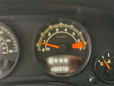 Used 2015 Jeep Patriot High Altitude FWD image 12