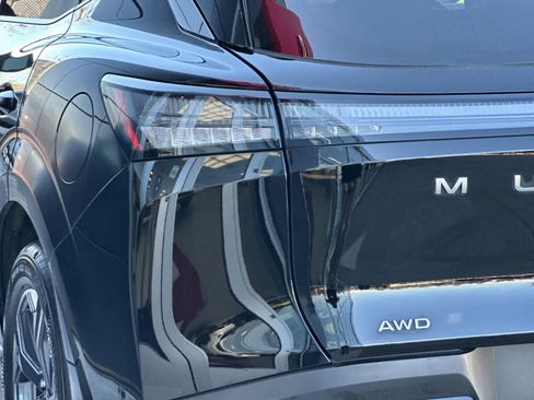 Certified 2025 Nissan Murano SL AWD/4WD image 25
