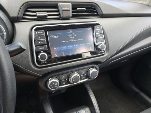 Used 2024 Nissan Versa S w/ Trunk Package FWD image 30