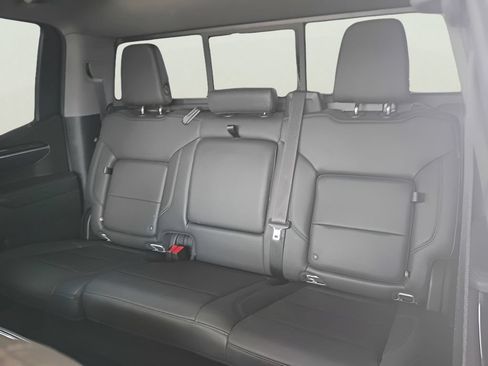 Used 2022 GMC Sierra 1500 Elevation w/ Elevation Premium Package AWD/4WD image 11