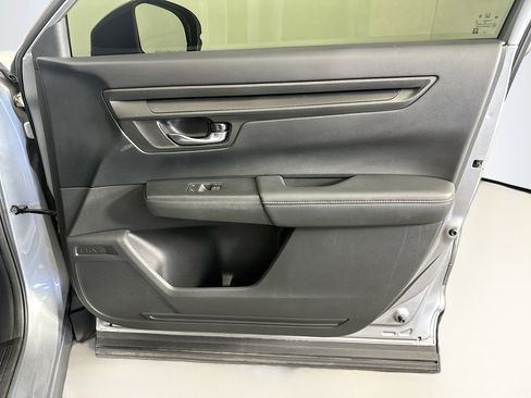 Used 2023 Honda CR-V Sport image 32