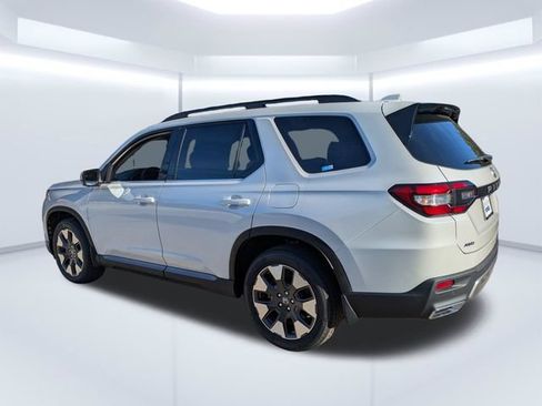 New 2026 Honda Pilot Elite image 6