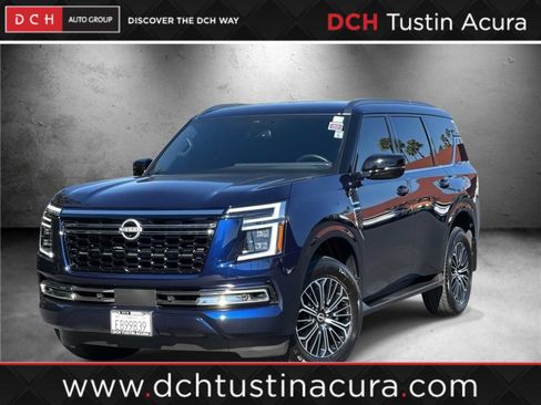 Used 2025 Nissan Armada SL image 1